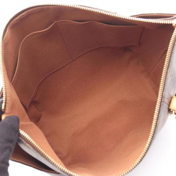 LOUIS VUITTON Brown Monogram Leather Tote Bag - Picture 3 of 13